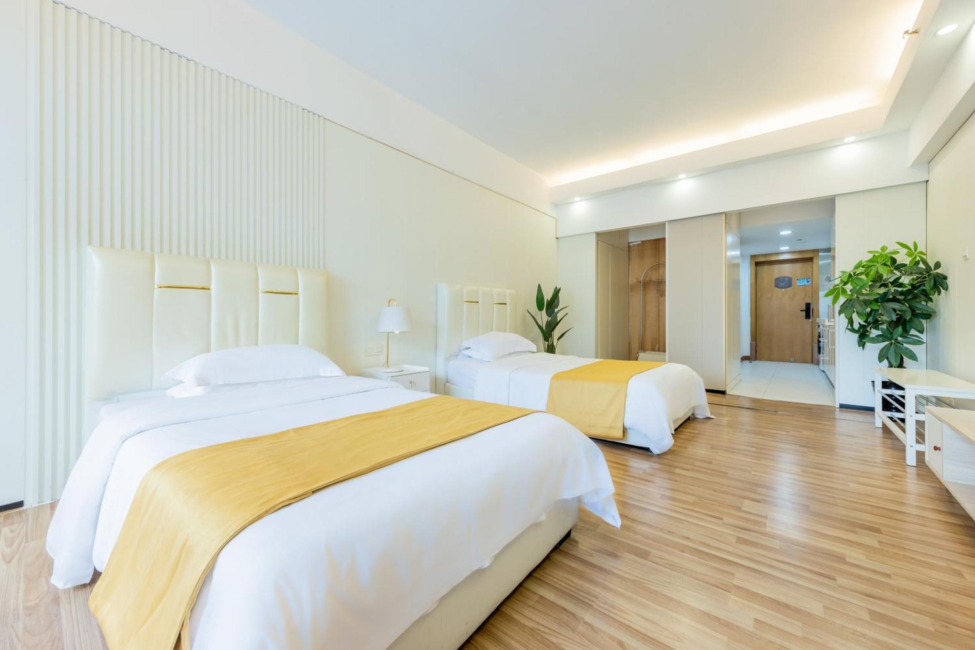 Lavande International Aparthotel Us Consulate General Guangzhou Zhujiang New Town Metro Branch - Free Shuttle Bus To Canton Fair Complex During Canton Fair Period & Free Vpn Internet Access Eksteriør bilde